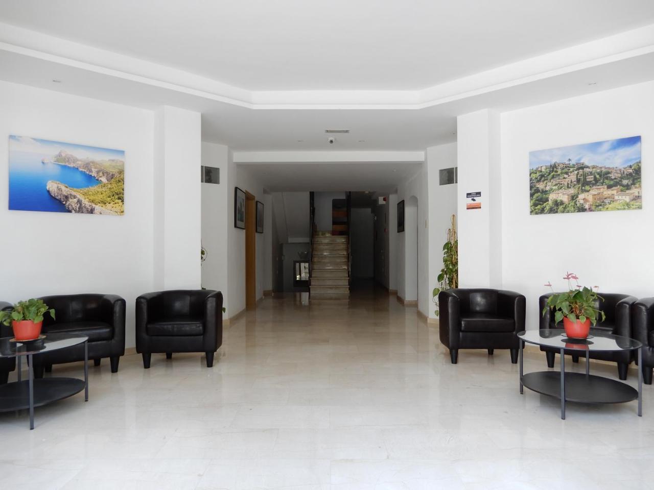 Marina Palmanova Apartamentos Εξωτερικό φωτογραφία